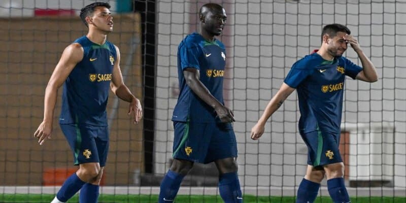 Tiền vệ Danilo Pereira chấn thương nặng trong buổi tập mới đây của đội tuyển